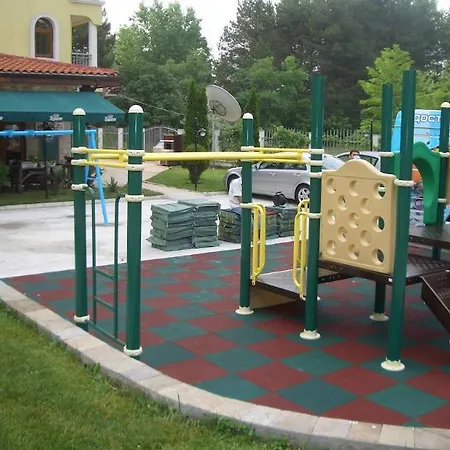 Complex Sunny Dreams Hotel de apartamente 4*